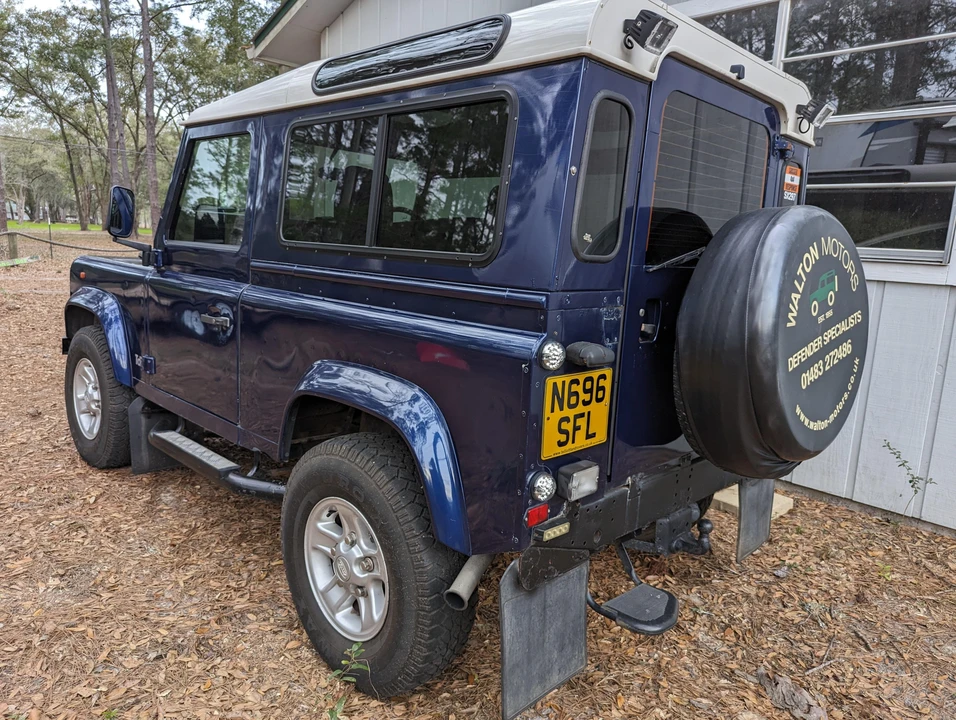 1996 Land Rover Defender 90 - Image 19 of 31
