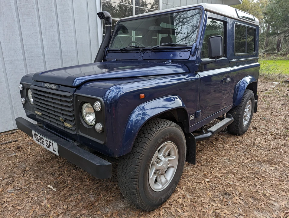 1996 Land Rover Defender 90 - Image 10 of 31