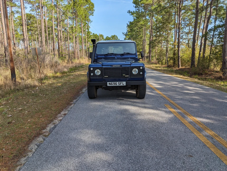 1996 Land Rover Defender 90 - Image 6 of 31