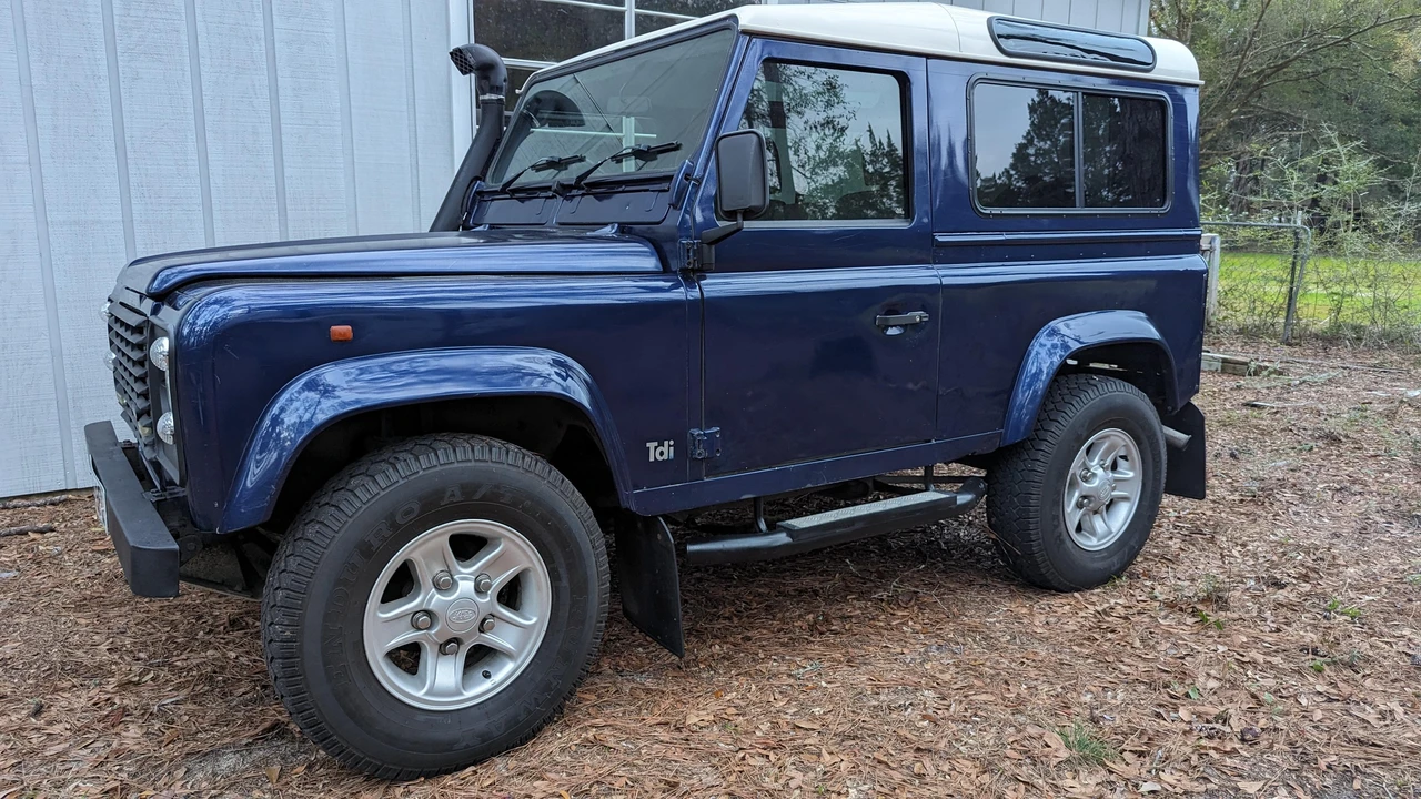 1996 Land Rover Defender 90 - Image 13 of 31