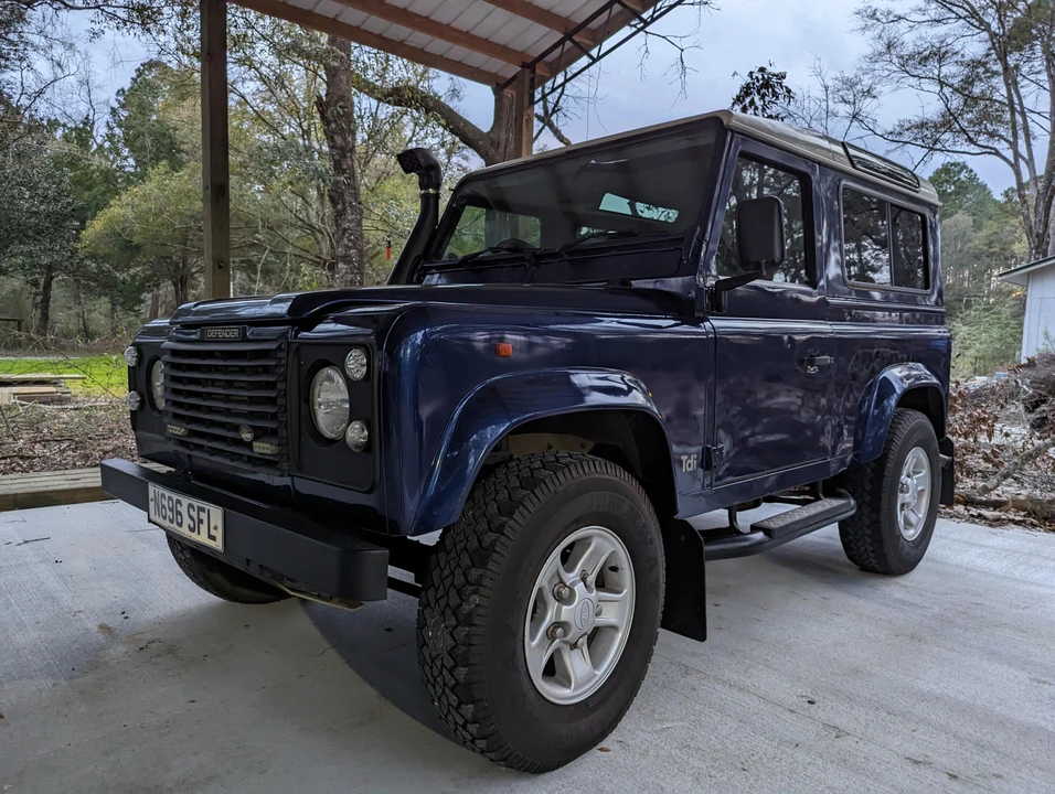 1996 Land Rover Defender 90 - Image 11 of 31