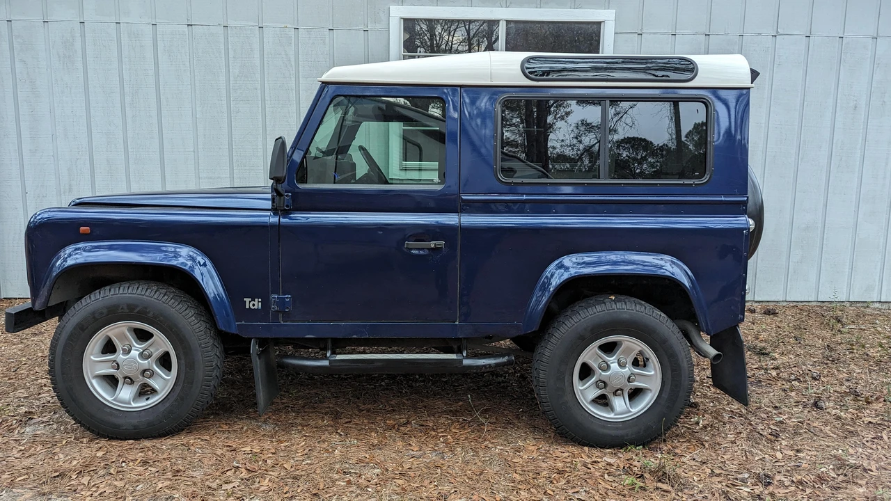1996 Land Rover Defender 90 - Image 16 of 31