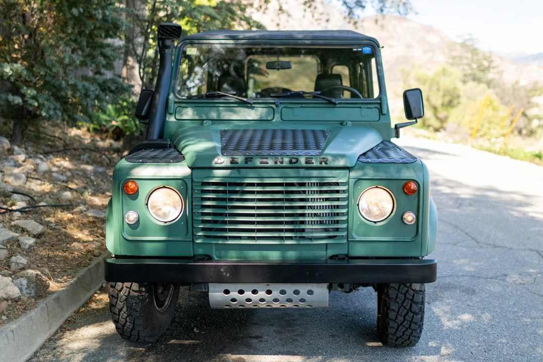 1996 Land Rover Defender 90 - Image 6 of 31