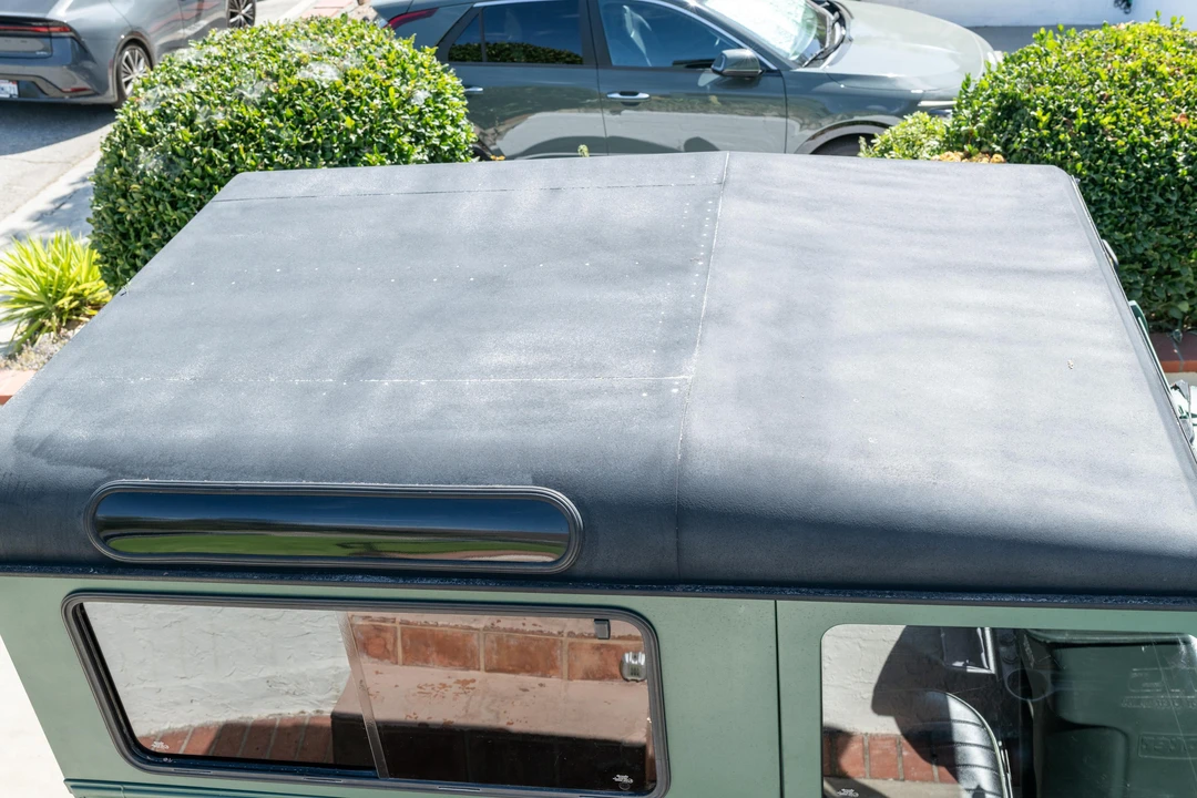 1996 Land Rover Defender 90 - Image 17 of 31
