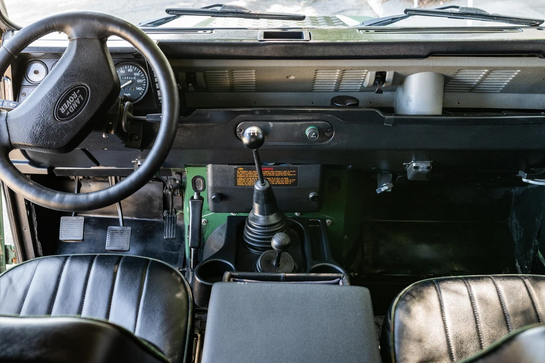 1996 Land Rover Defender 90 - Image 23 of 31