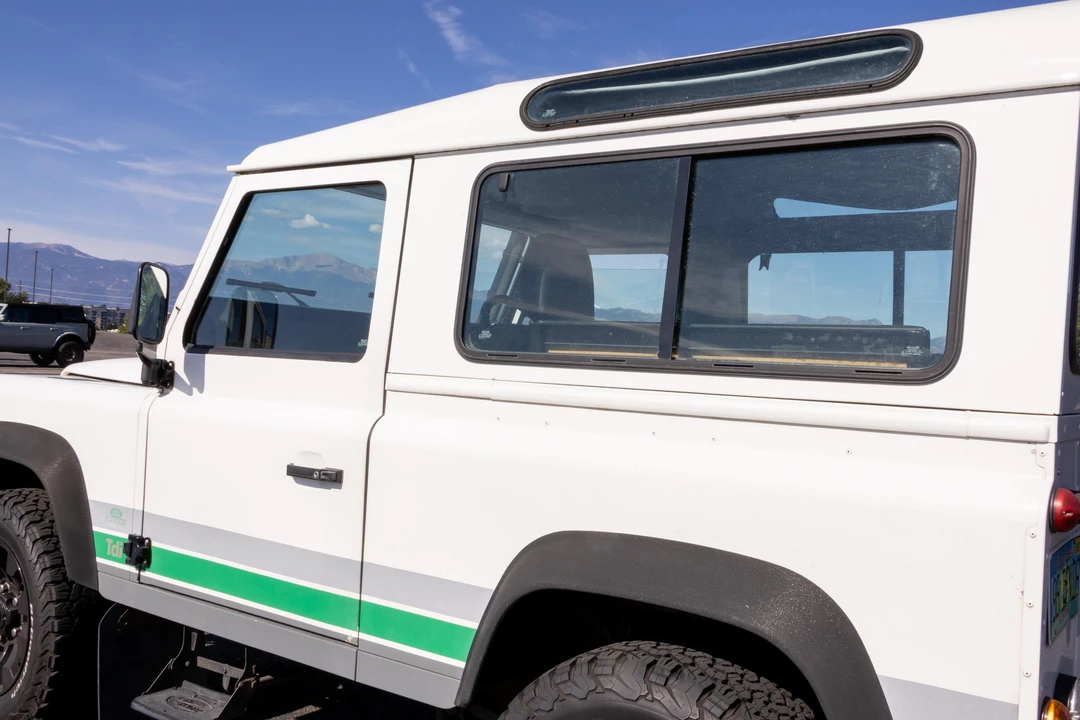 1996 Land Rover Defender 90 - Image 25 of 31