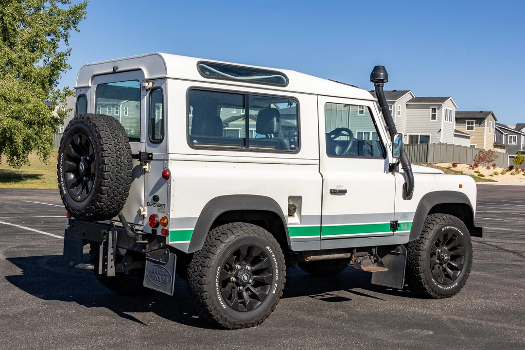 1996 Land Rover Defender 90 - Image 7 of 31