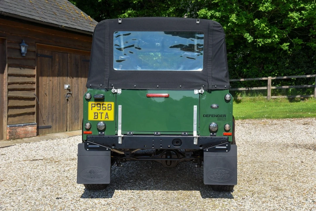 1996 Land Rover Defender 90 - Image 9 of 30