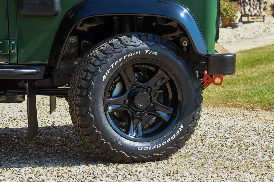 1996 Land Rover Defender 90 - Image 23 of 30