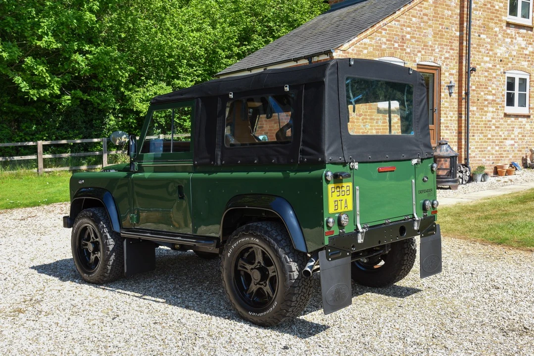 1996 Land Rover Defender 90 - Image 15 of 30