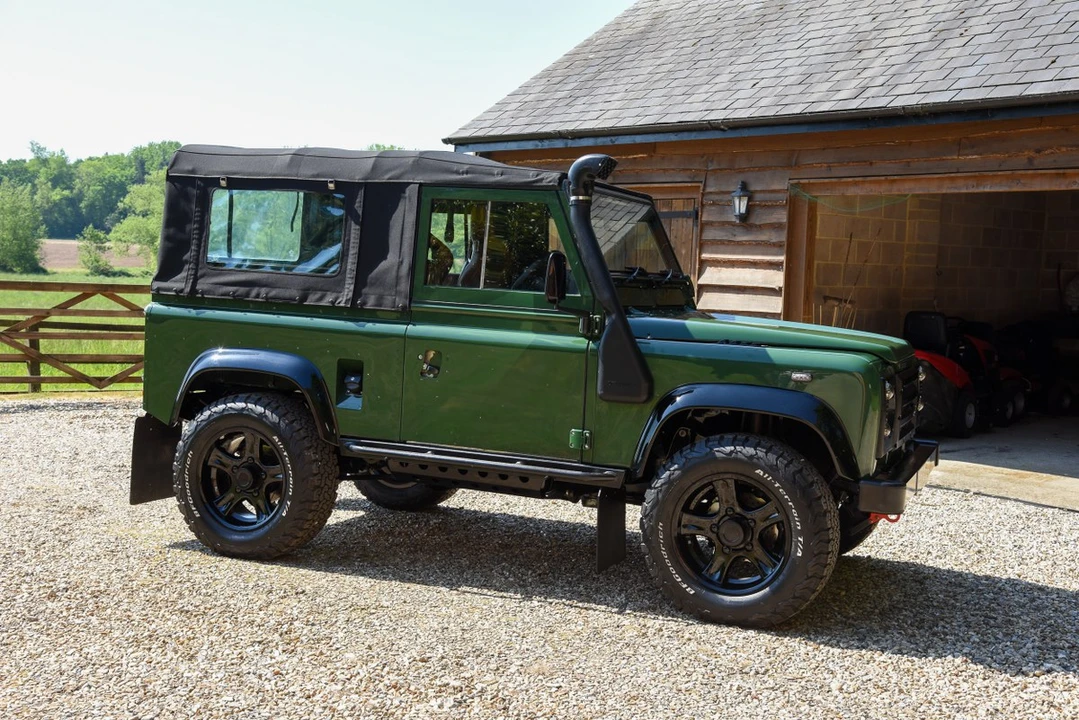 1996 Land Rover Defender 90 - Image 18 of 30
