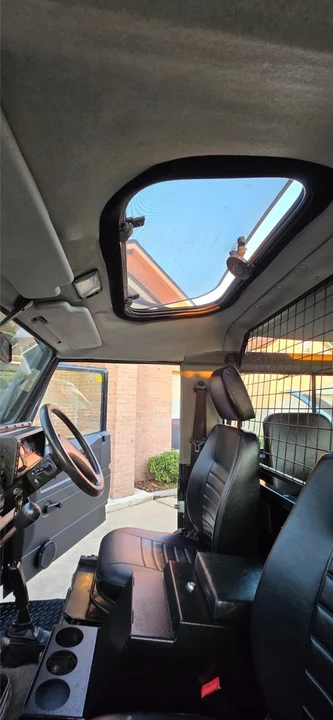 1996 Land Rover Defender 90 - Image 10 of 17