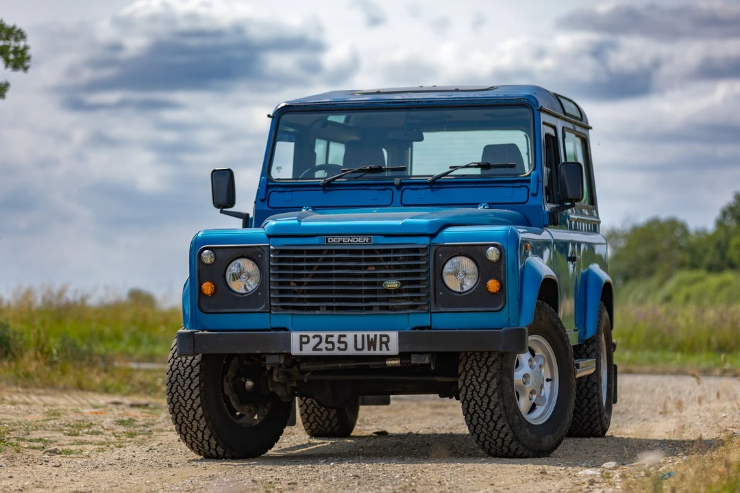 1996 Land Rover Defender 90 - Image 4 of 30
