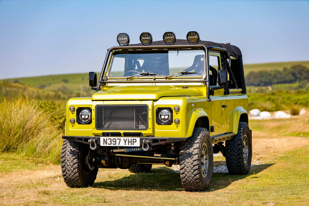 1996 Land Rover Defender 90 - Image 9 of 31