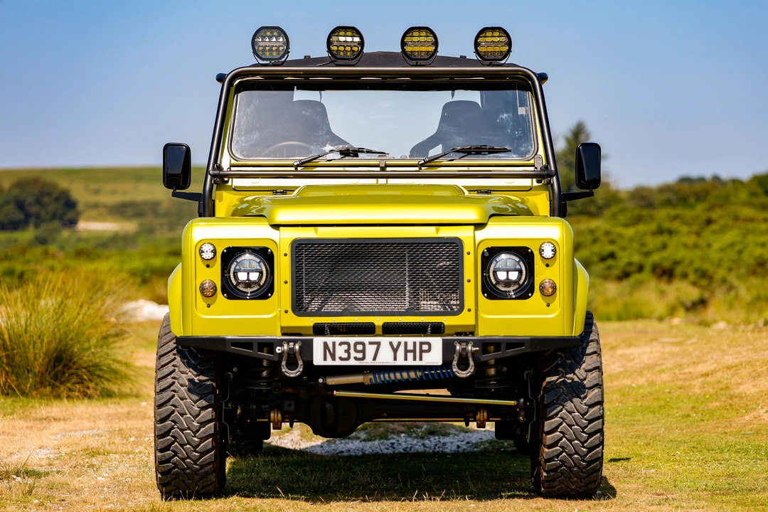1996 Land Rover Defender 90 - Image 2 of 31