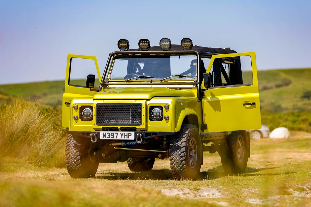 1996 Land Rover Defender 90 - Image 11 of 31