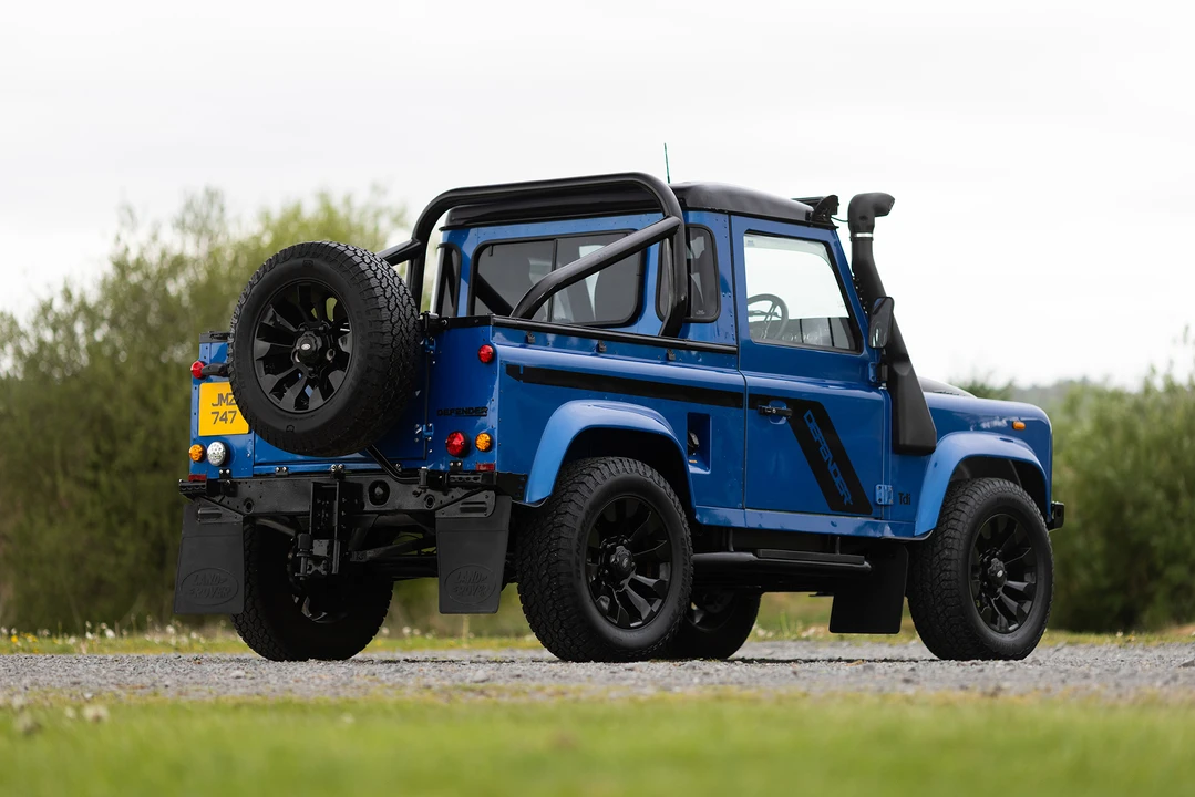 1996 Land Rover Defender 90 - Image 7 of 31