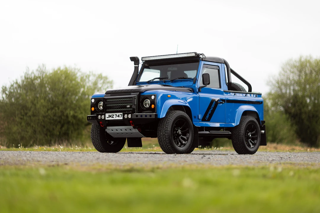 1996 Land Rover Defender 90 - Image 11 of 31