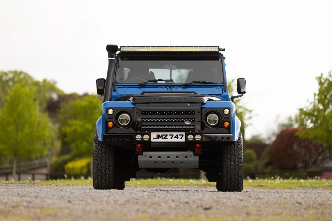 1996 Land Rover Defender 90 - Image 2 of 31