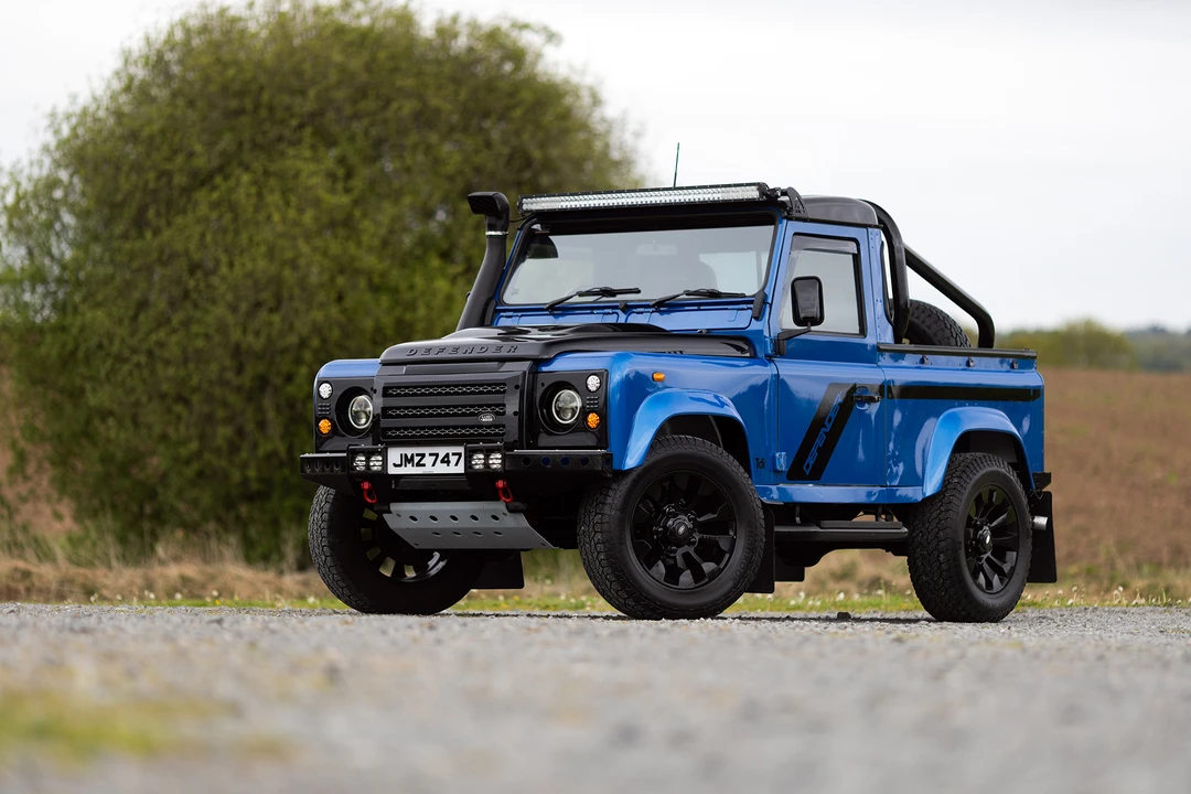 1996 Land Rover Defender 90 - Image 3 of 31