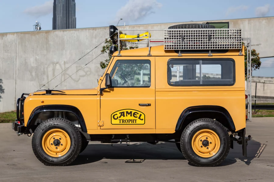 1996 Land Rover Defender 90 - Image 8 of 31