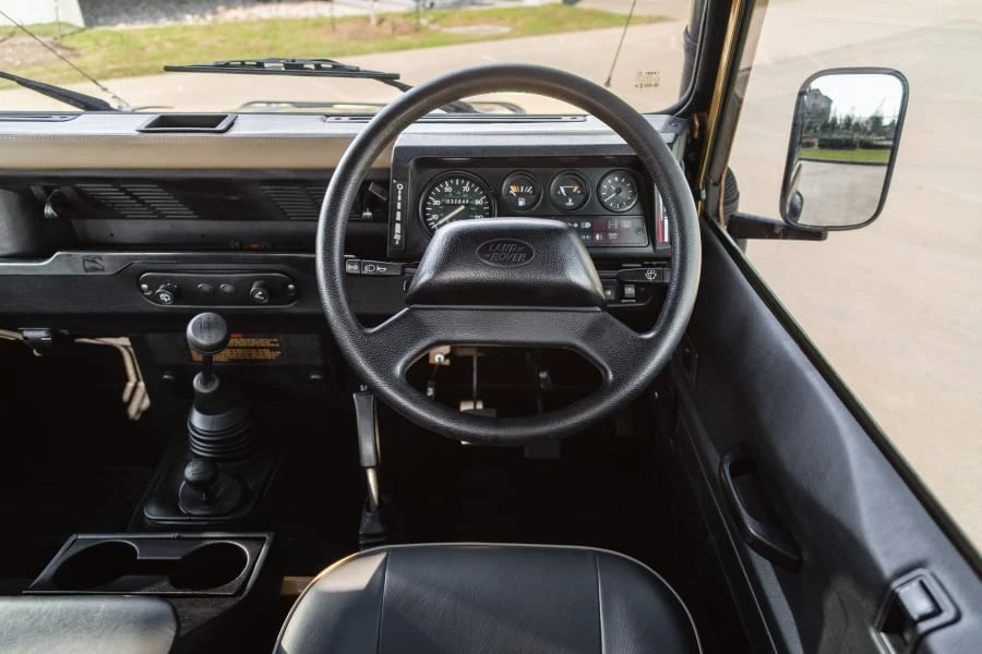 1996 Land Rover Defender 90 - Image 28 of 31