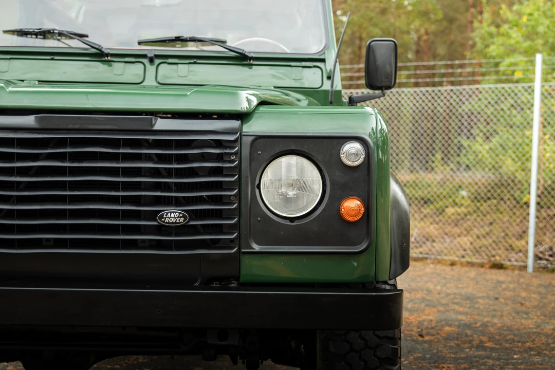 1996 Land Rover Defender 90 - Image 24 of 31