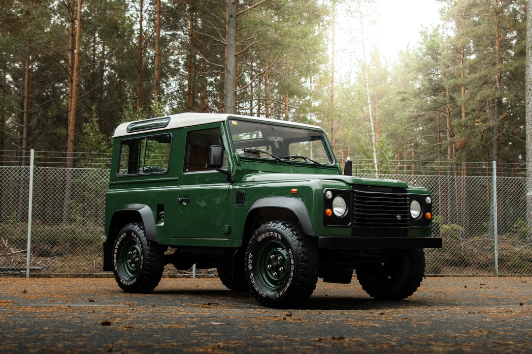 1996 Land Rover Defender 90 - Image 17 of 31