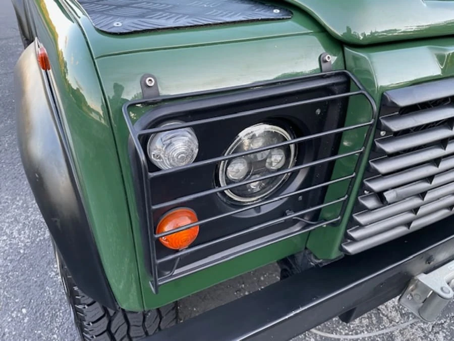 1996 Land Rover Defender 90 - Image 13 of 31