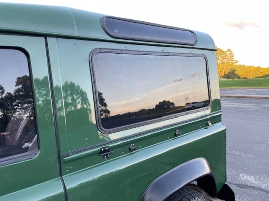1996 Land Rover Defender 90 - Image 18 of 31
