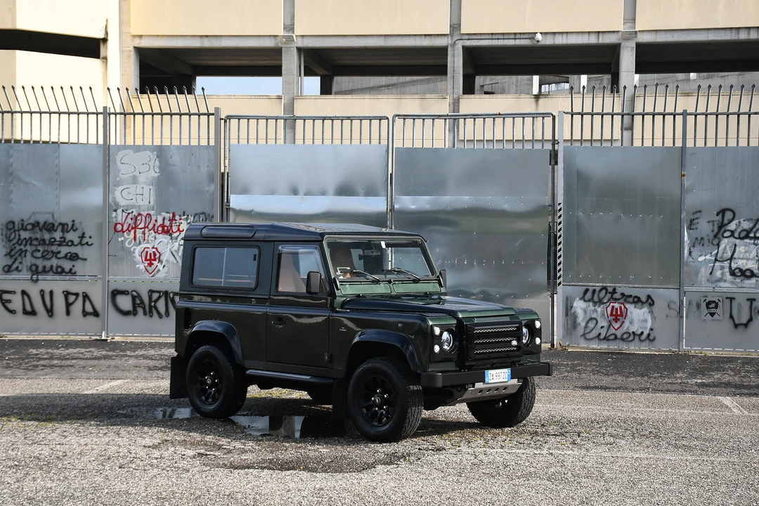 1996 Land Rover Defender 90 - Image 11 of 31