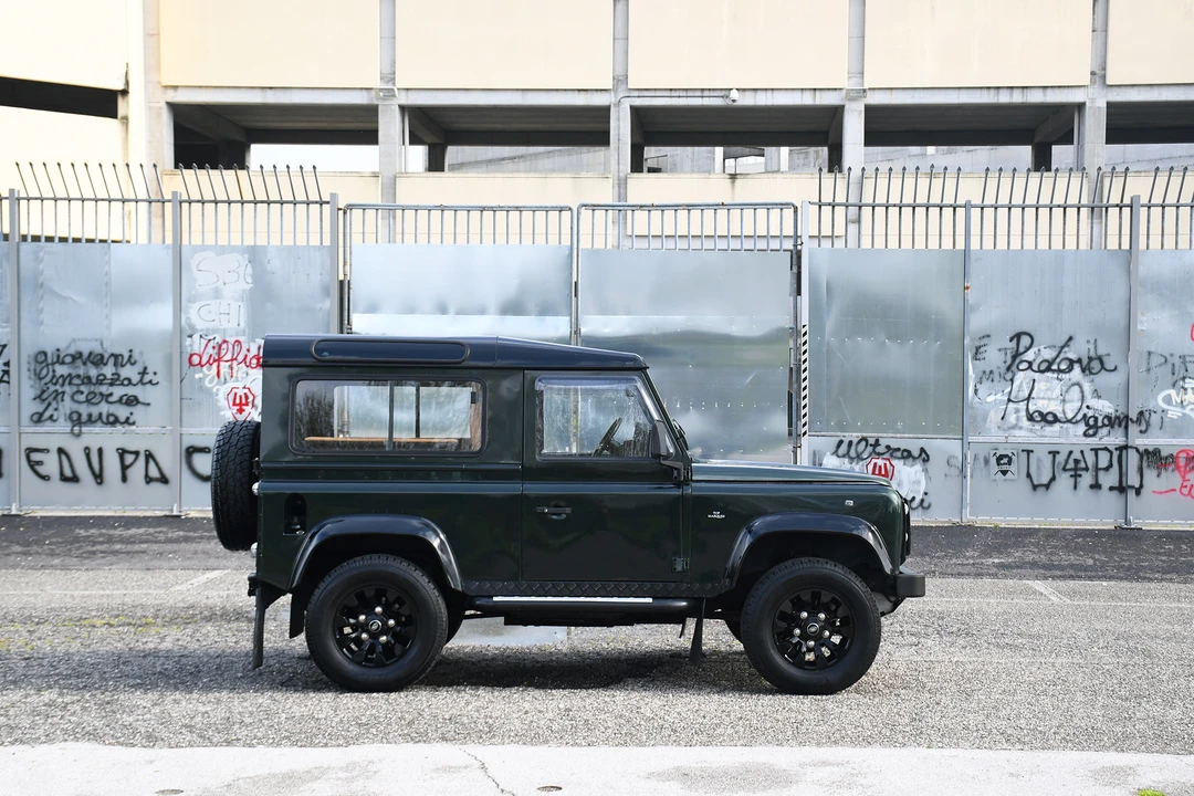 1996 Land Rover Defender 90 - Image 12 of 31
