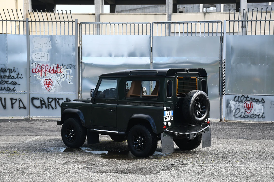 1996 Land Rover Defender 90 - Image 15 of 31