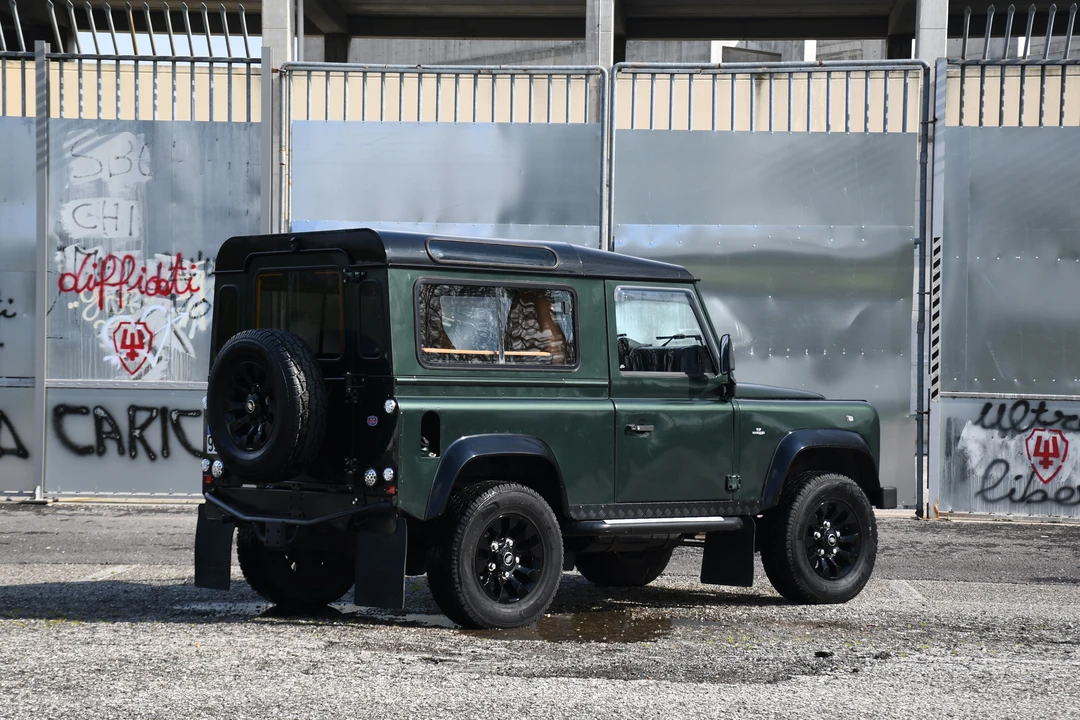 1996 Land Rover Defender 90 - Image 13 of 31