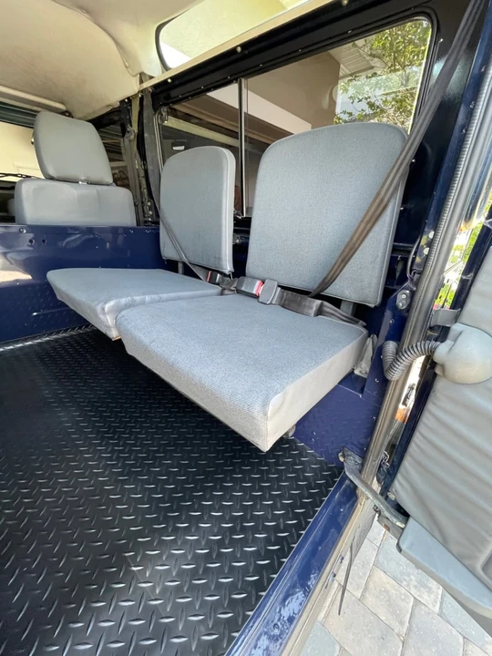 1996 Land Rover Defender 90 - Image 25 of 31