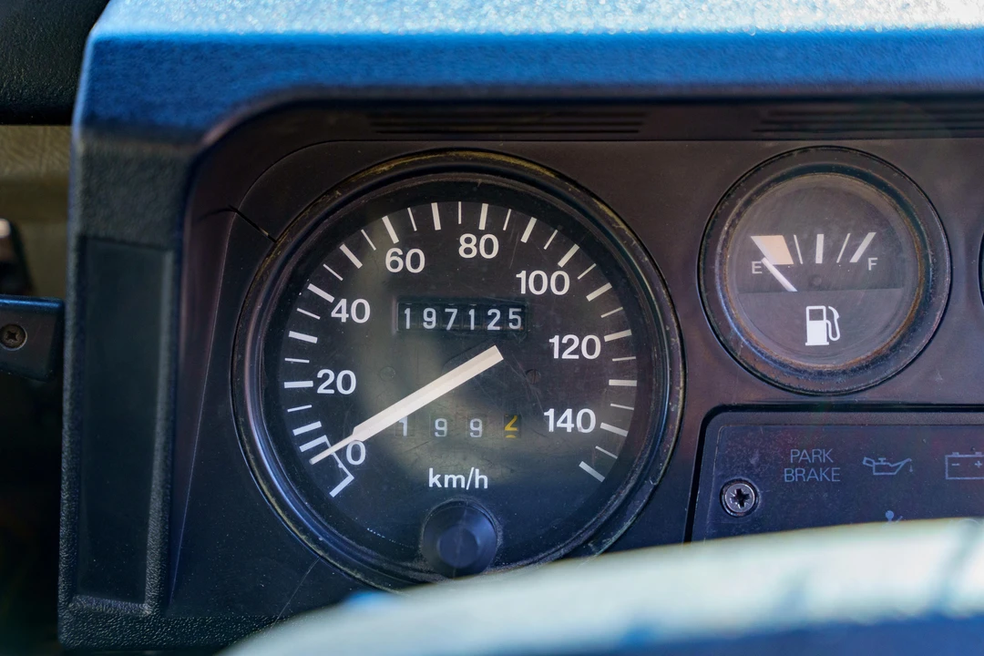 1996 Land Rover Defender 90 - Image 9 of 20