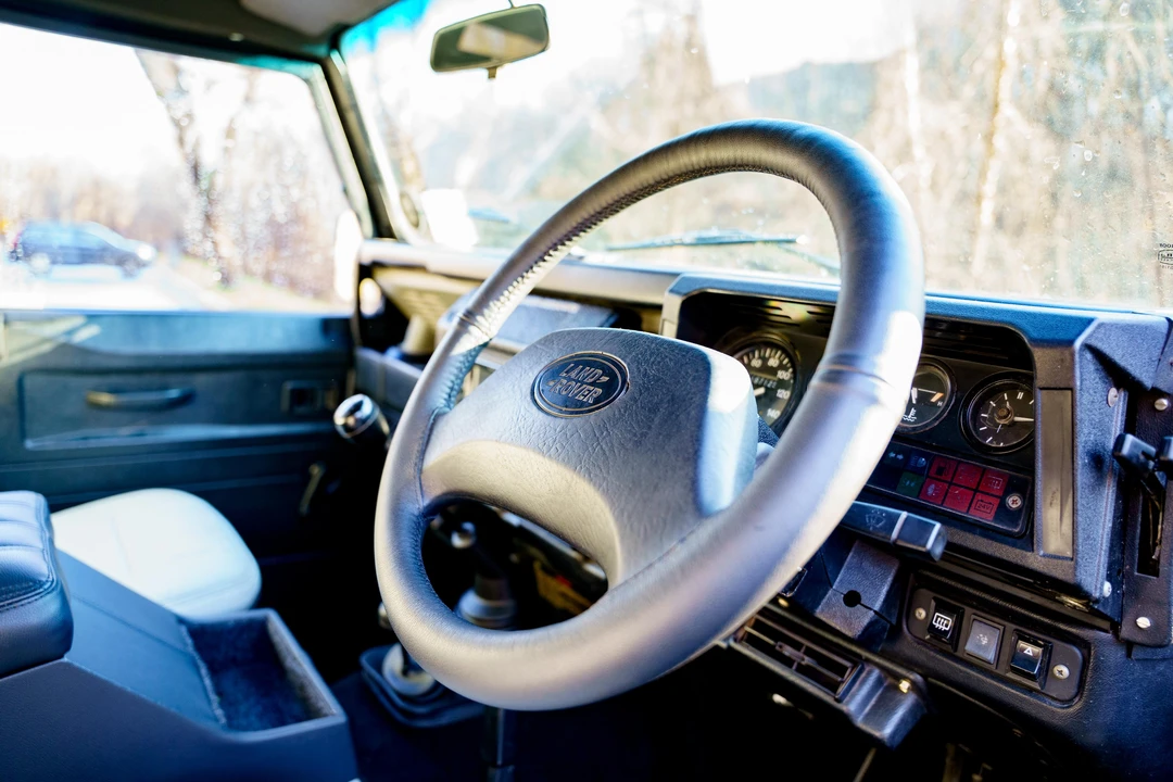1996 Land Rover Defender 90 - Image 16 of 20