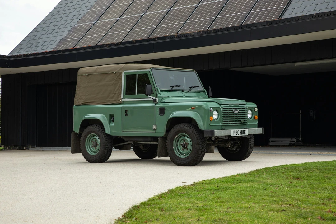1996 Land Rover Defender 90 - Image 10 of 21