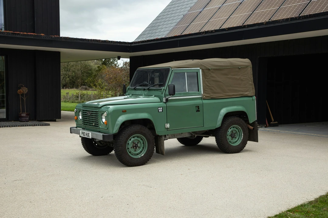 1996 Land Rover Defender 90 - Image 3 of 21