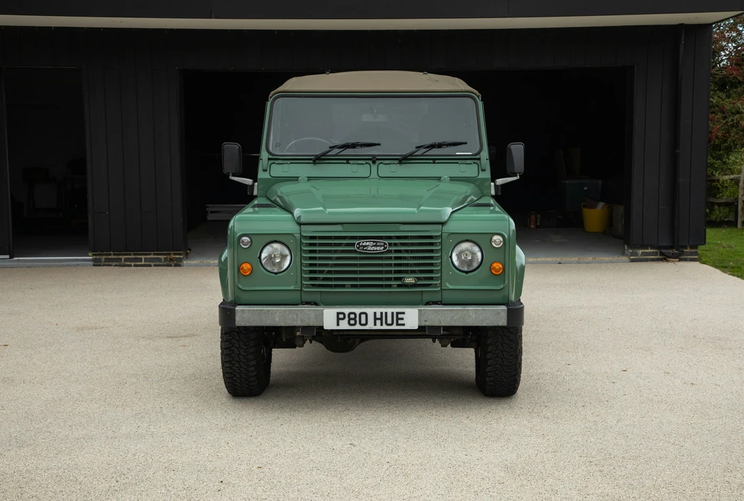 1996 Land Rover Defender 90 - Image 2 of 21