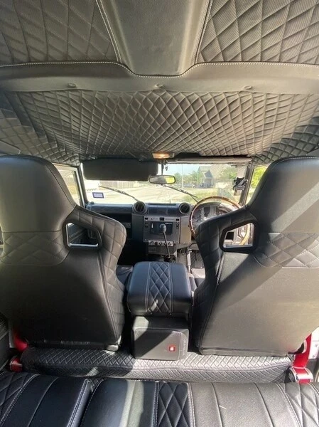 1996 Land Rover Defender 110 - Image 11 of 12