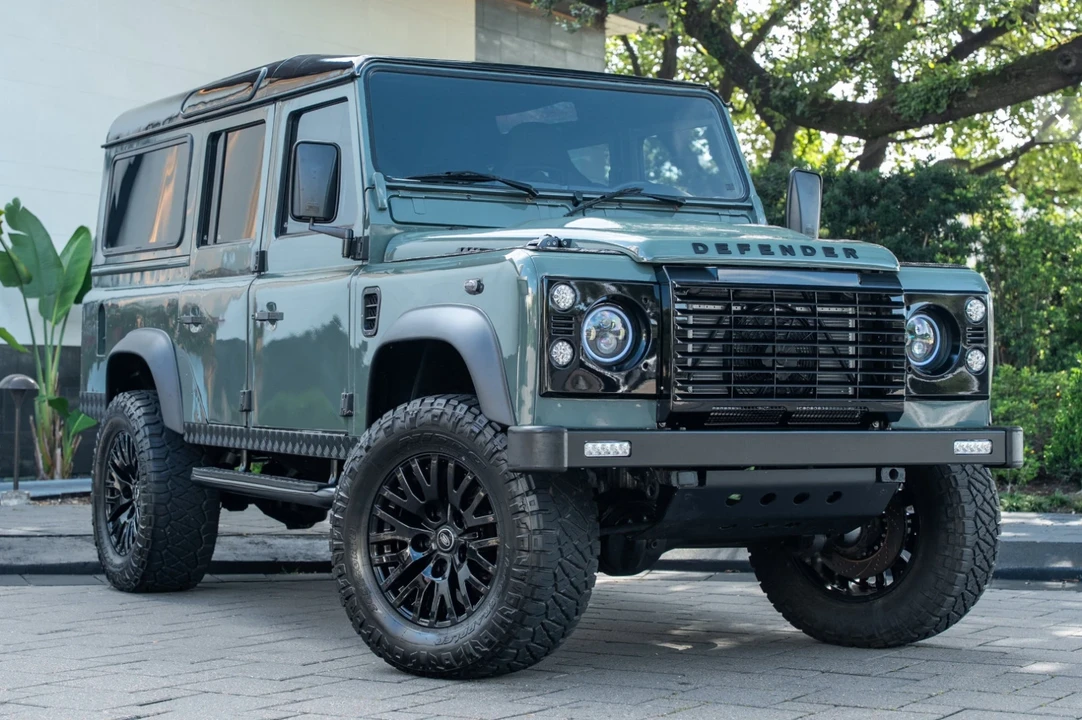 1996 Land Rover Defender - Image 4 of 21