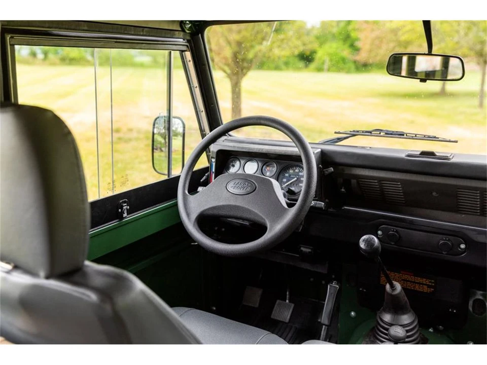 1996 Land Rover Defender - Image 25 of 31