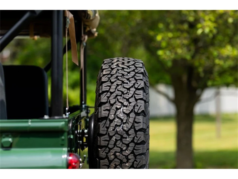 1996 Land Rover Defender - Image 13 of 31