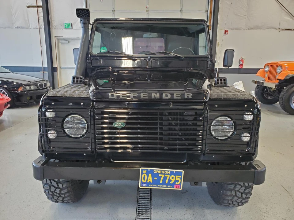 1996 Land Rover Defender - Image 2 of 19