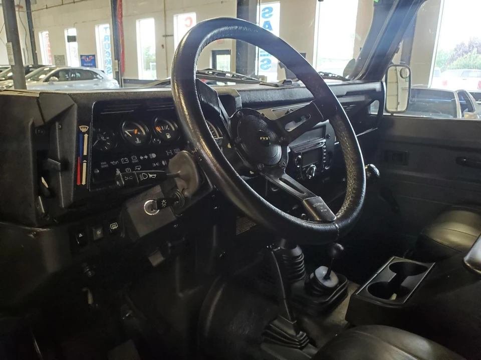 1996 Land Rover Defender - Image 7 of 19