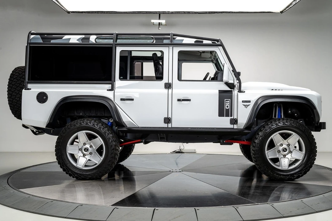 1996 Land Rover Defender - Image 2 of 21