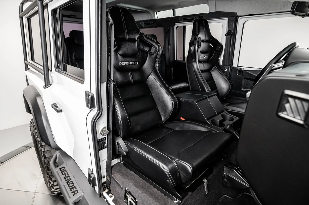 1996 Land Rover Defender - Image 14 of 21