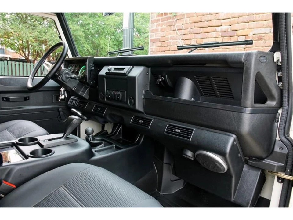 1996 Land Rover Defender - Image 22 of 31