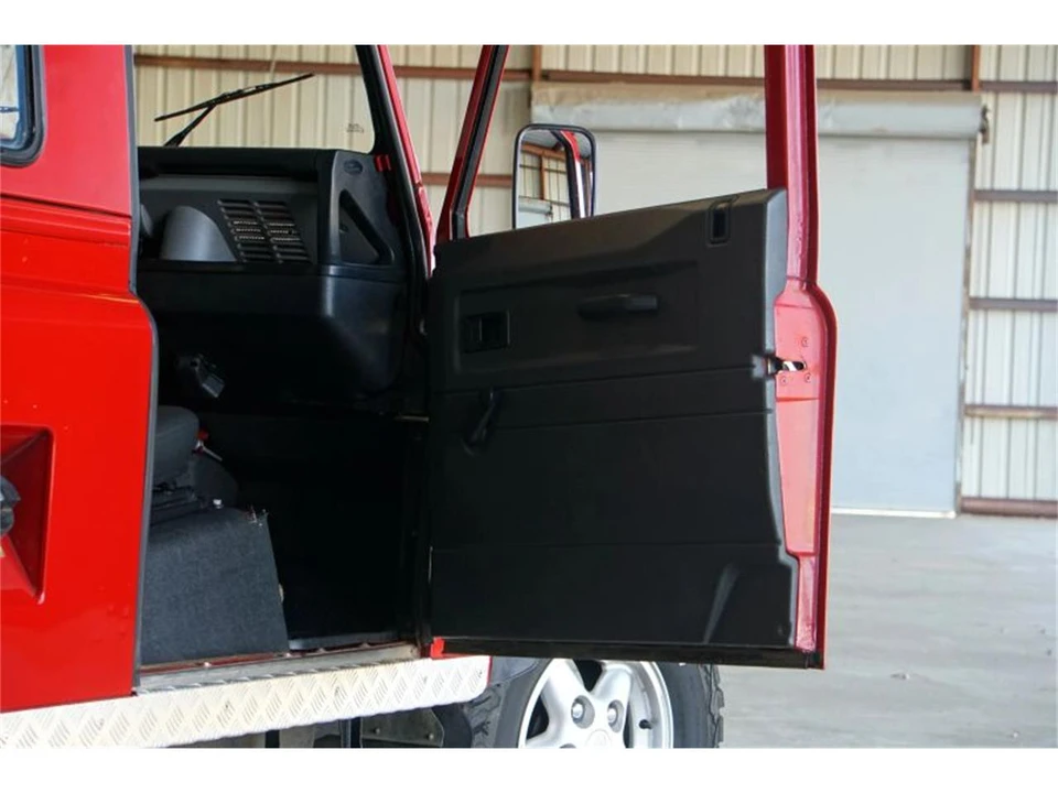 1996 Land Rover Defender - Image 17 of 30